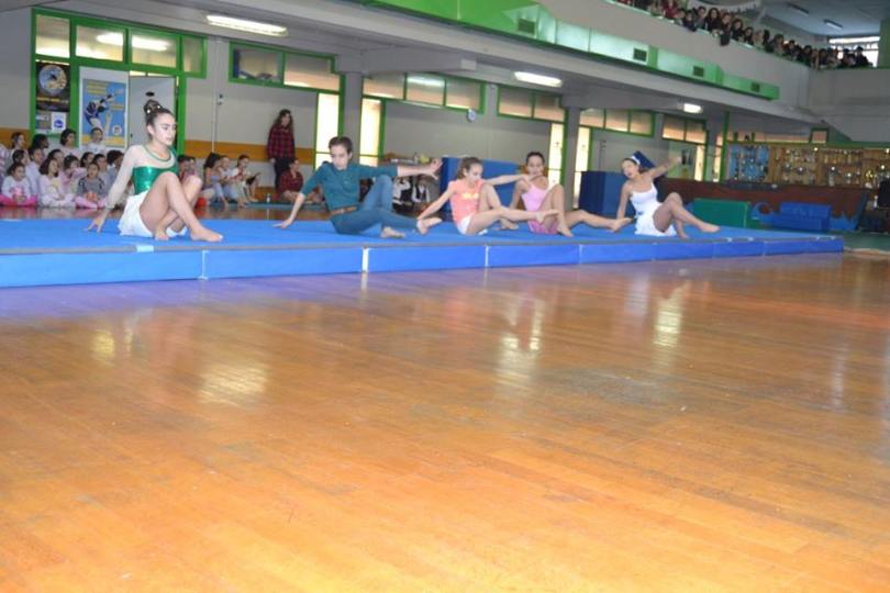 Saggio Natale 2016 - Polisportiva Ottavia - Ginnastica Artistica Femminile