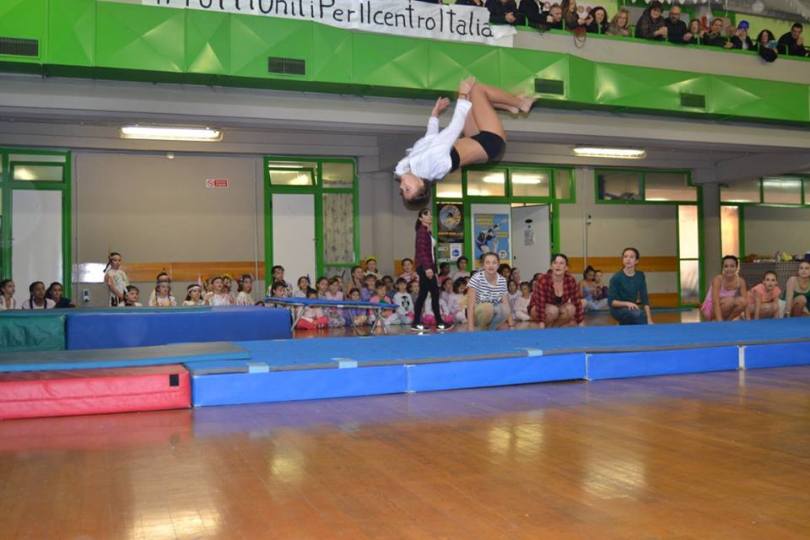 Saggio Natale 2016 - Polisportiva Ottavia - Ginnastica Artistica Femminile