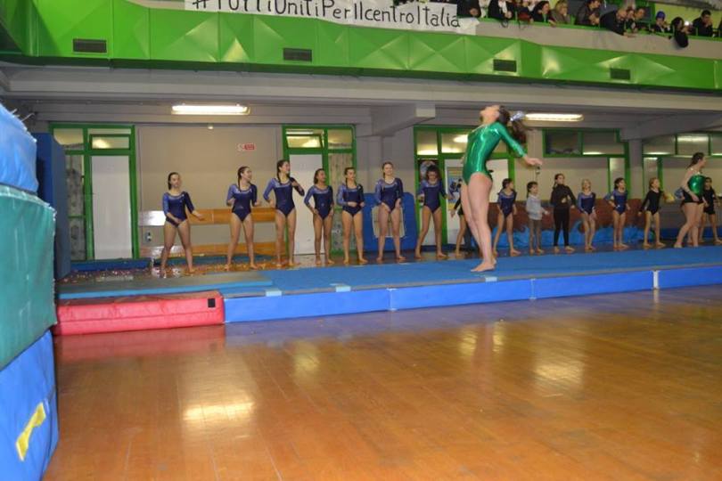 Saggio Natale 2016 - Polisportiva Ottavia - Ginnastica Artistica Femminile